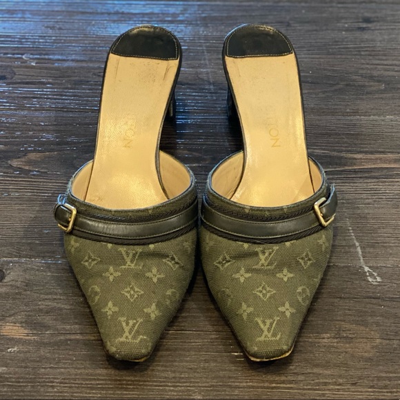 Authentic Louis Vuitton Heels - Size 38 w/ dust bag! - Picture 2 of 9
